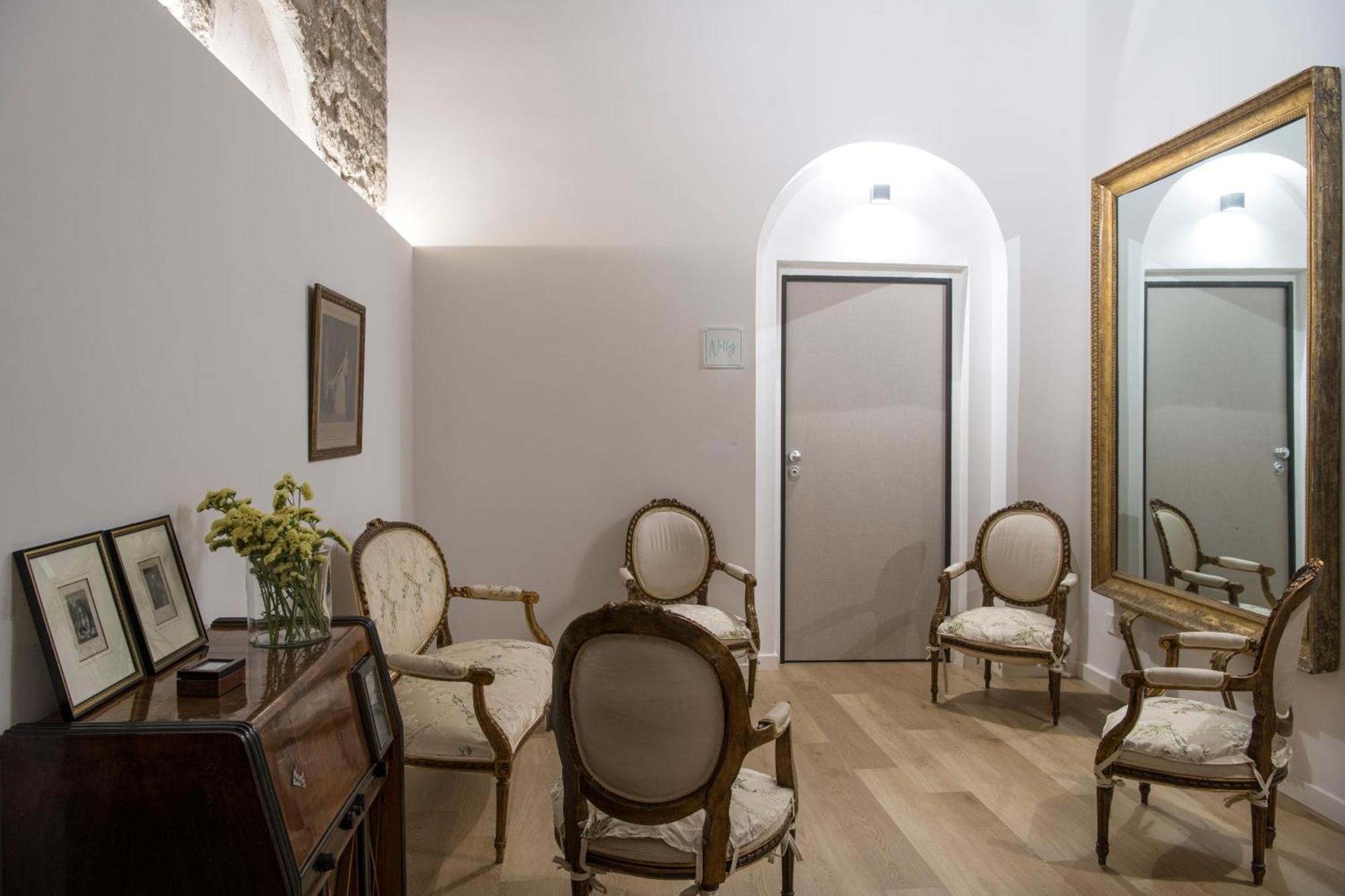 La Casa Di Nelly Boutique Apartment Napoli Nápoles Exterior foto